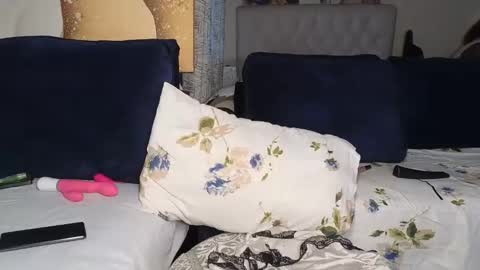 Lilly online show from June 7, 3:06 pm