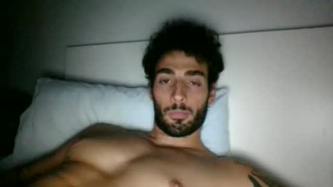 nicegguy9826 online show from September 24, 7:37 am