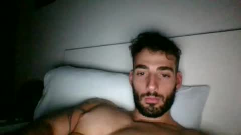 nicegguy9826 online show from October 3, 8:22 am