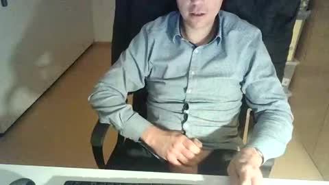 NiceGuyFlo online show from November 1, 4:44 am