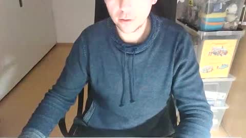 NiceGuyFlo online show from December 20, 1:01 am