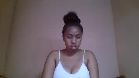 nicelly01 online show from May 26, 7:36 am