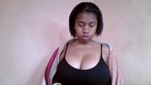 nicelly01 online show from July 8, 7:45 am