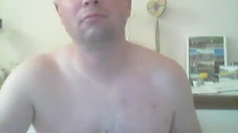 nick1990b online show from July 13, 6:22 pm
