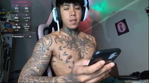 Nickhot0609 online show from October 20, 4:39 am