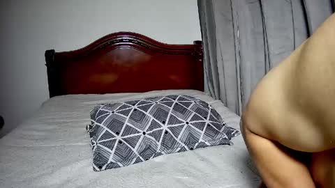 nicki online show from April 26, 3:42 pm