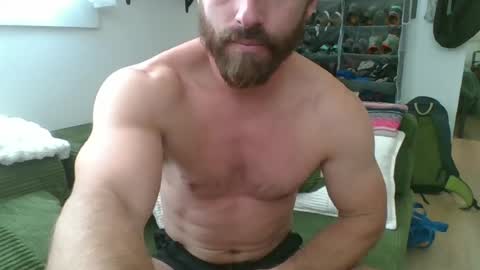 Nick Lewis online show from August 4, 9:22 pm