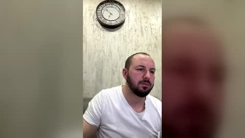 Julian online show from March 5, 12:08 am