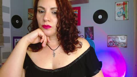 lucy online show from January 29, 2:51 am
