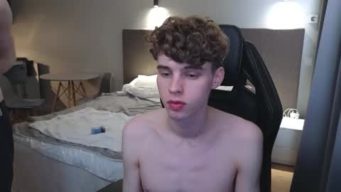 Nicki  Danny online show from October 1, 6:07 pm