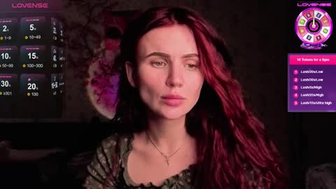 Nicky Weekends online show from December 18, 8:15 pm