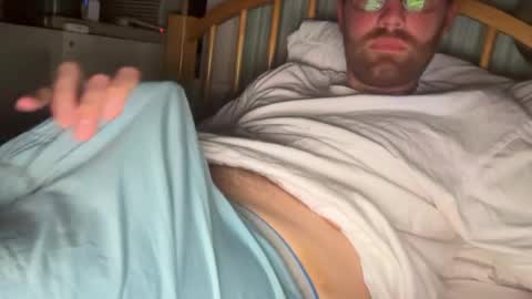 nickyj1122 online show from August 1, 3:19 am