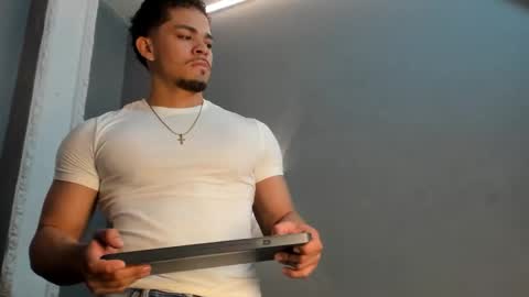 nico_blaze7 online show from December 16, 12:33 pm