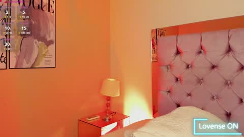 Nicol  online show from December 15, 9:53 pm