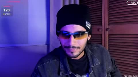 Snapshot of nicolasrodrii chatting on October 25, 12:00 am nicolasrodrii online show from October 25, 12:00 am