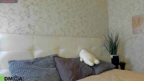 GMT7TueWedThSu 0300am-0900am. Sa 1000am-0400pm online show from November 2, 8:20 pm