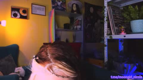 Nicole online show from November 29, 2:08 am