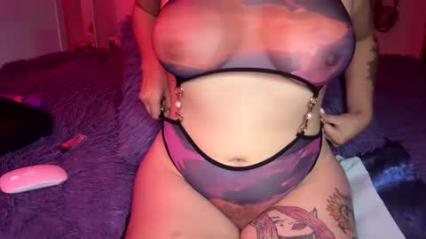 Nicole online show from February 8, 6:17 am