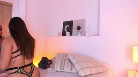Nicole online show from June 30, 12:04 pm