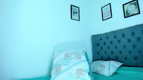  ELIZABETH  online show from December 15, 12:28 am