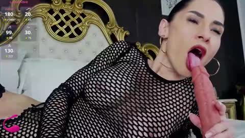 Nicolle online show from February 6, 7:34 am