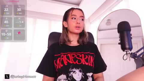 Nicollet online show from December 3, 8:53 pm