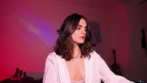 Daisy online show from November 22, 2:37 pm