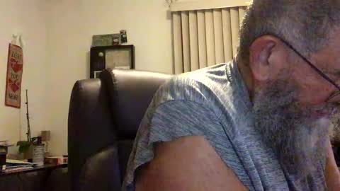 nightmoves1970 online show from October 14, 3:42 am