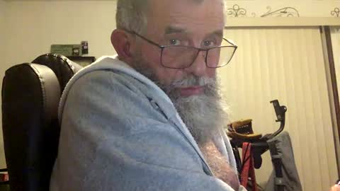 nightmoves1970 online show from September 17, 2:15 am