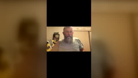 nightmoves1970 online show from April 20, 2:58 am