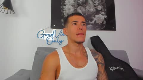 Niick online show from January 25, 12:06 am