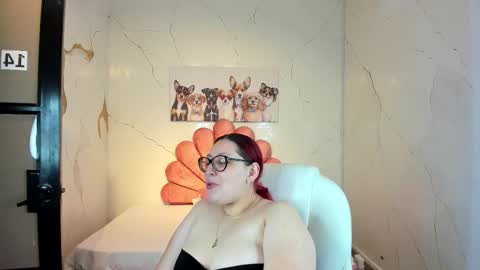 Anni online show from December 22, 9:43 pm