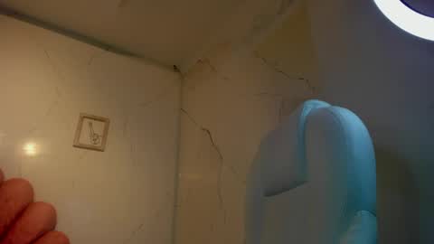 Anni online show from March 27, 6:19 am