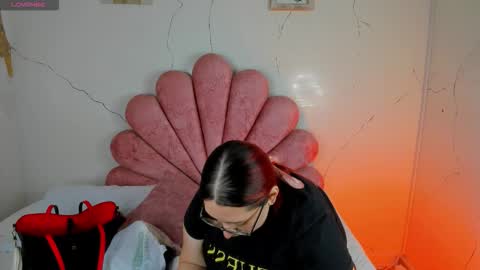 Anni online show from February 24, 4:26 am