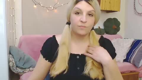 niki_leex online show from March 8, 11:25 am