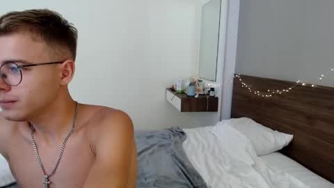 nikikerry_cum_ online show from April 25, 6:37 am