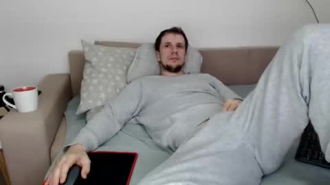 Nick online show from December 2, 9:07 am