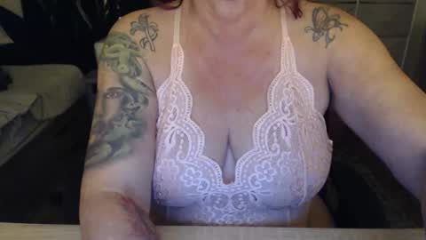 Nikki Mastersgirl1091 online show from January 10, 12:54 pm