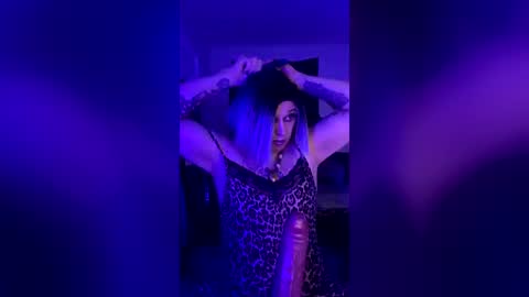 Nikki Neverland online show from June 24, 5:25 am