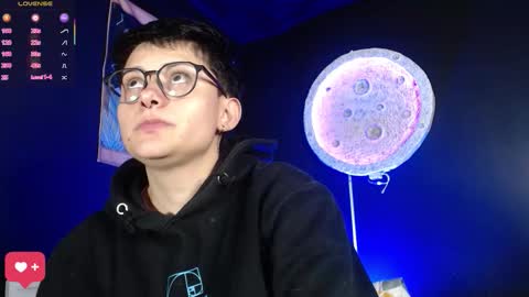 Nikky online show from March 10, 4:11 pm