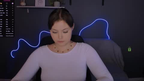 Snapshot of nikol_kitt chatting on September 26, 8:17 pm Little Niko Help me reach my goals online show from September 26, 8:17 pm