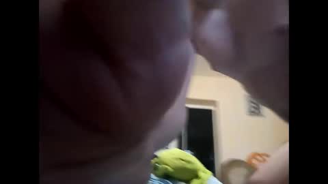 Snapshot of nikolai323 chatting on October 2, 9:52 am nikolai323 online show from October 2, 9:52 am