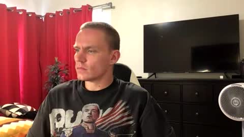 nikolai_russian_daddy online show from July 28, 8:23 pm