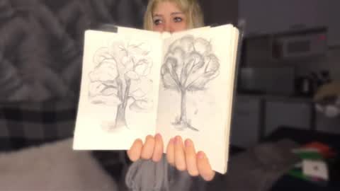 nikoli_naw online show from April 28, 8:02 pm