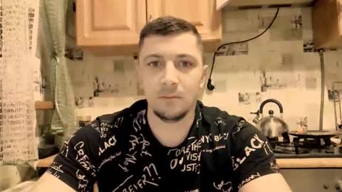 NikQRedhot online show from March 5, 4:10 am