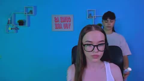 nila_eclipse online show from June 13, 10:47 am