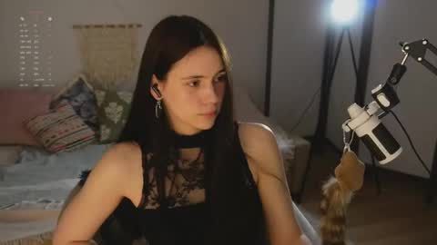 Jennet online show from April 23, 6:42 pm