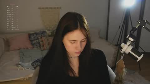 Jennet online show from April 19, 6:54 pm