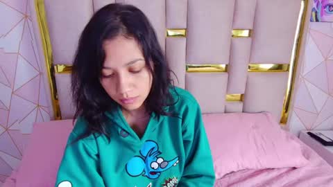 Nina Carther online show from April 1, 12:50 pm