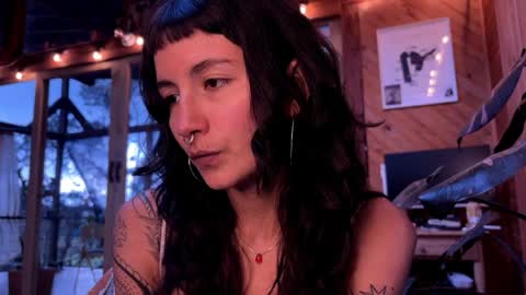 Nina.  online show from March 28, 9:16 pm